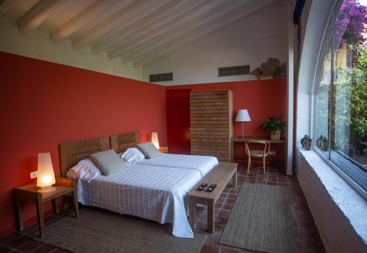 Hotel Canaleta Heras Espolla Екстер'єр фото