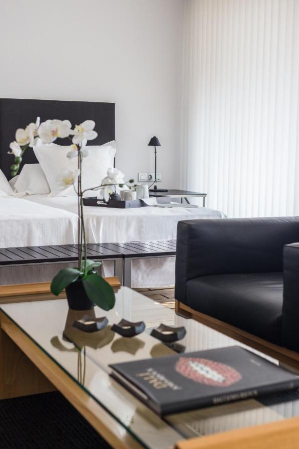 Hotel Canaleta Heras Espolla Екстер'єр фото