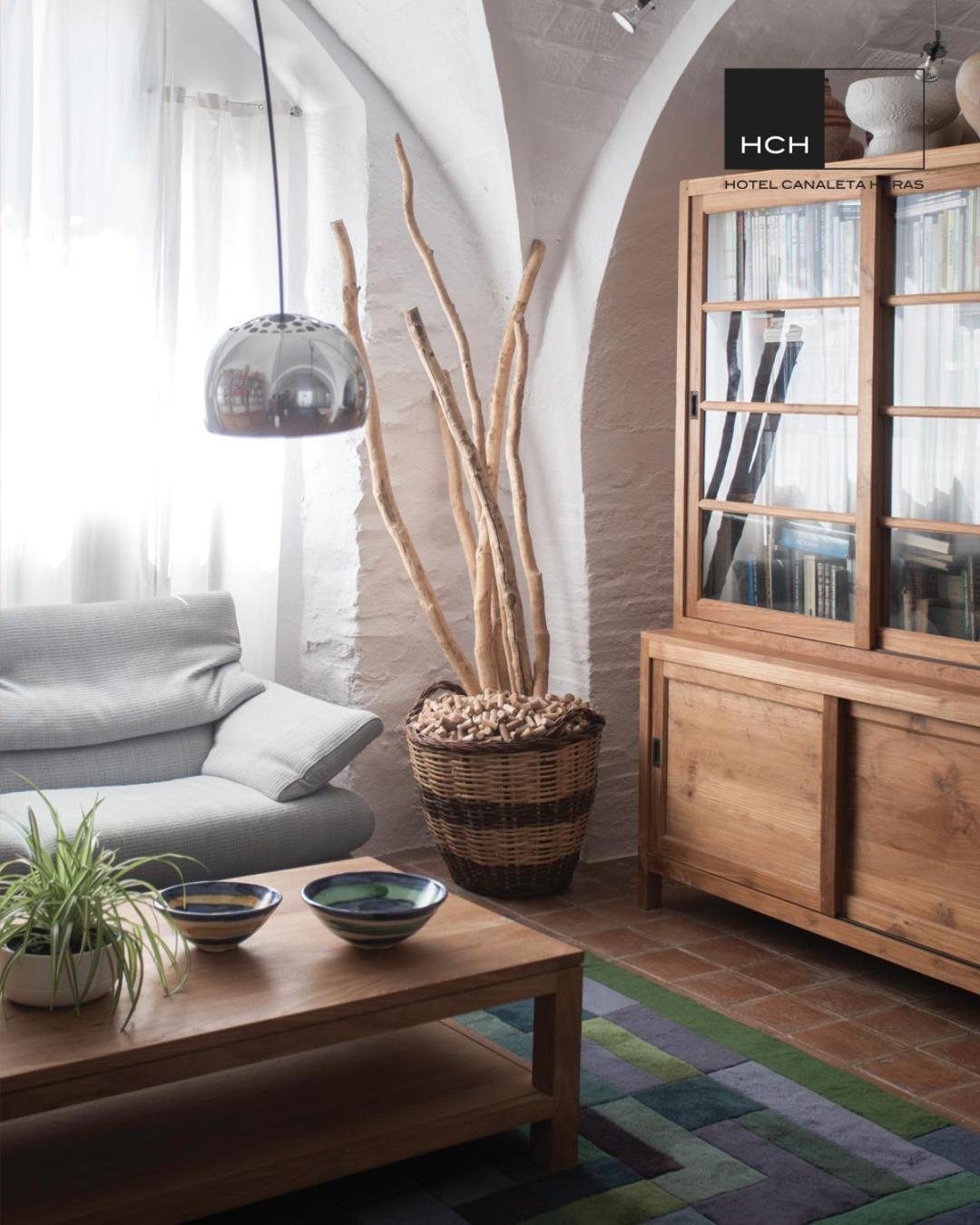Hotel Canaleta Heras Espolla Екстер'єр фото