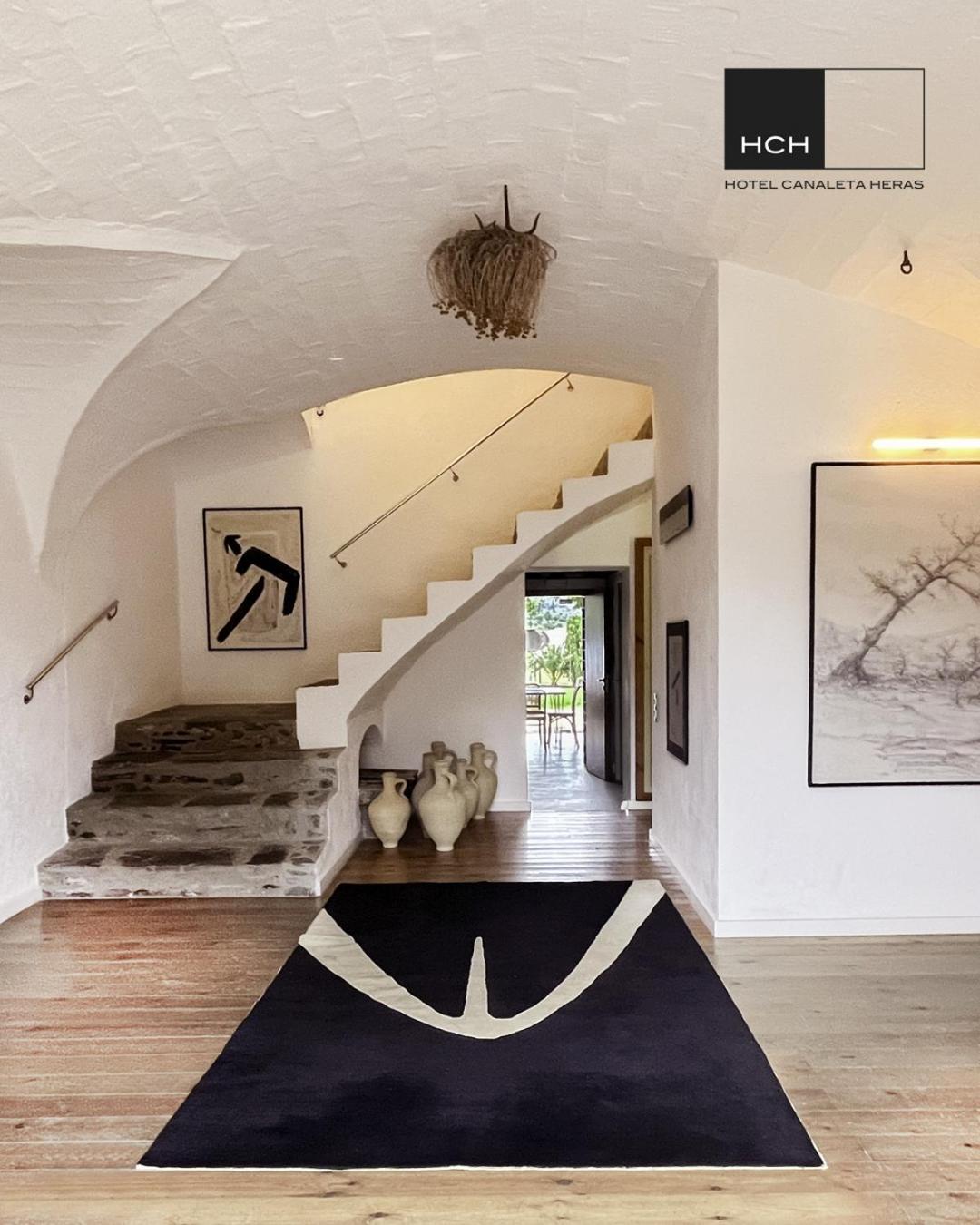Hotel Canaleta Heras Espolla Екстер'єр фото