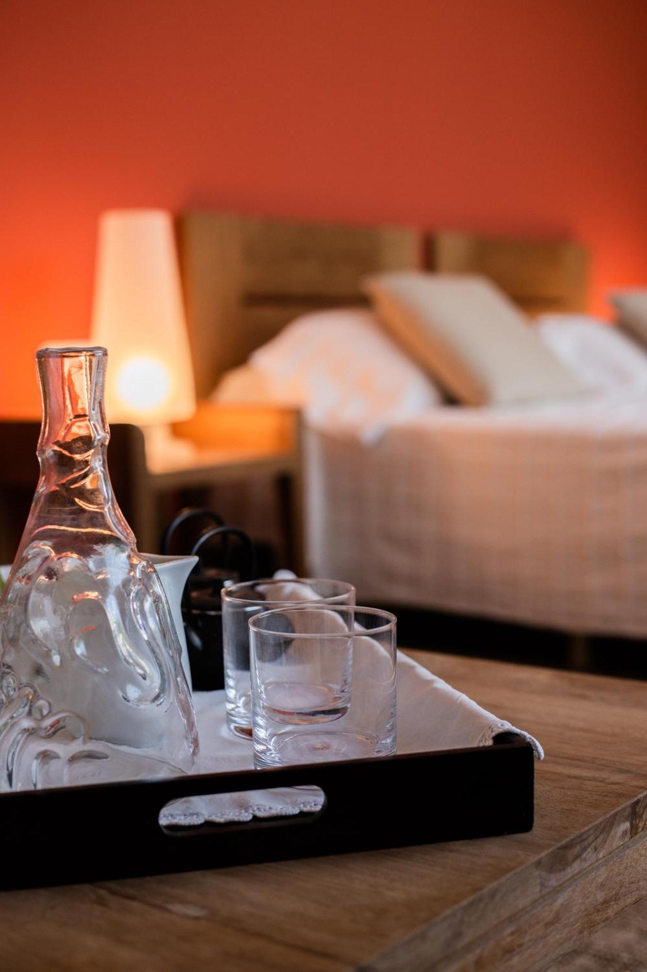 Hotel Canaleta Heras Espolla Екстер'єр фото